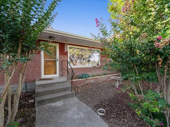 1723 W 7th Pl, Kennewick, WA 99336