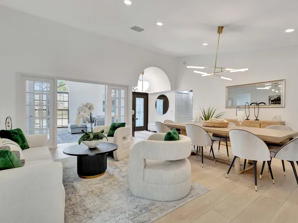 1915 Newhaven Ave, Wellington, FL 33414