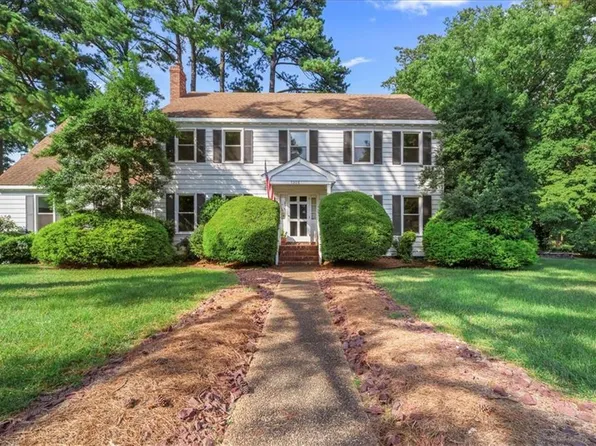 7308 Colony Point Rd, Norfolk, VA 23505