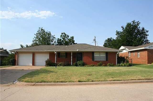 1st image of 624 Kingston Pl