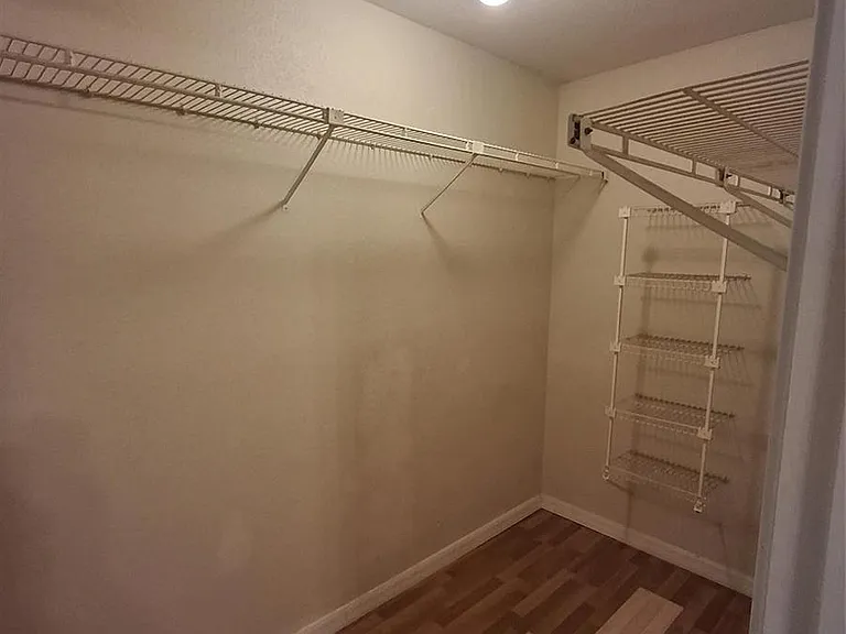 899 Riverside Dr #613 — Photo 11