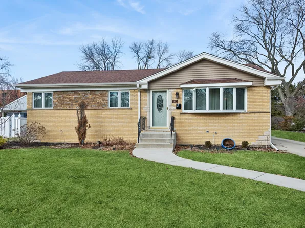 1812 Bonita Ave, Mount Prospect, IL 60056