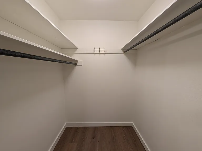 1116 Rock St — Photo 3