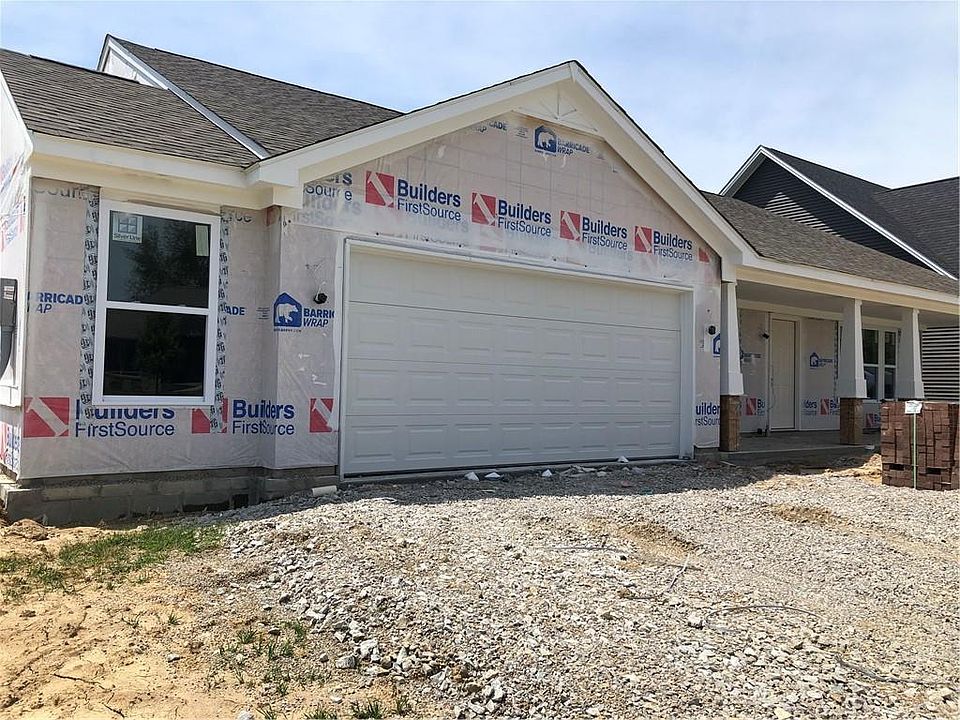 2nd image of 1901 Conifer Ct