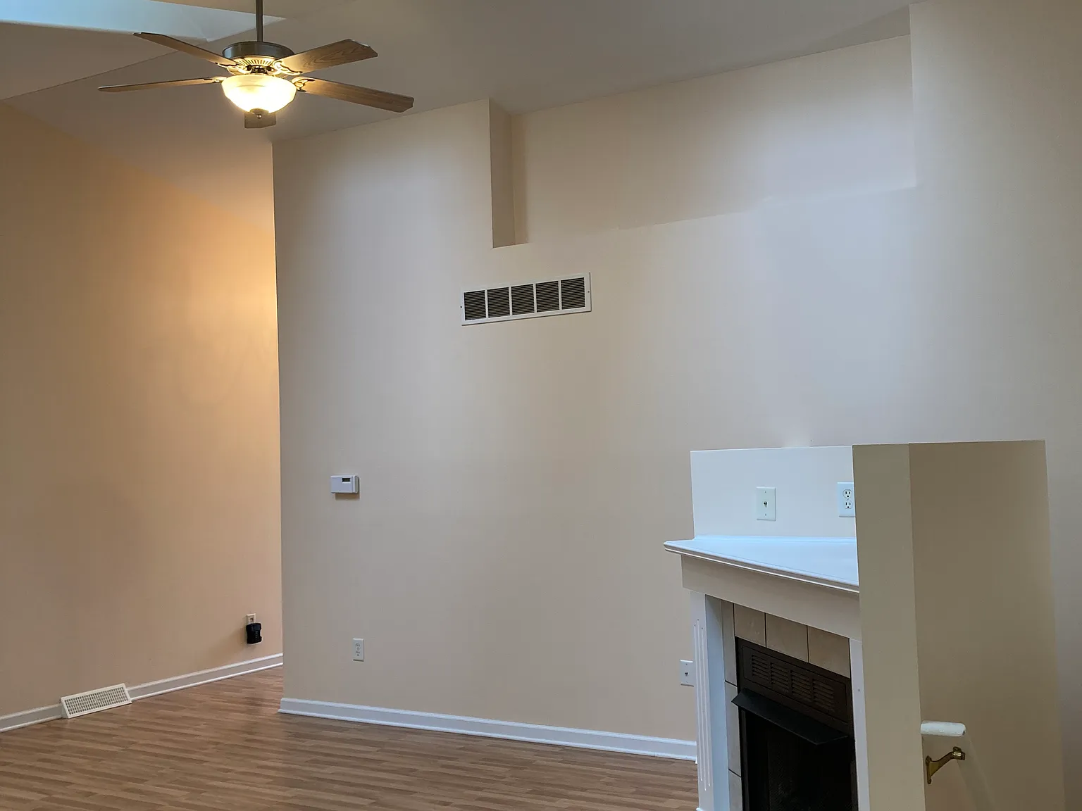 3 bed, 1466 sqft, $1,890 — Photo 2