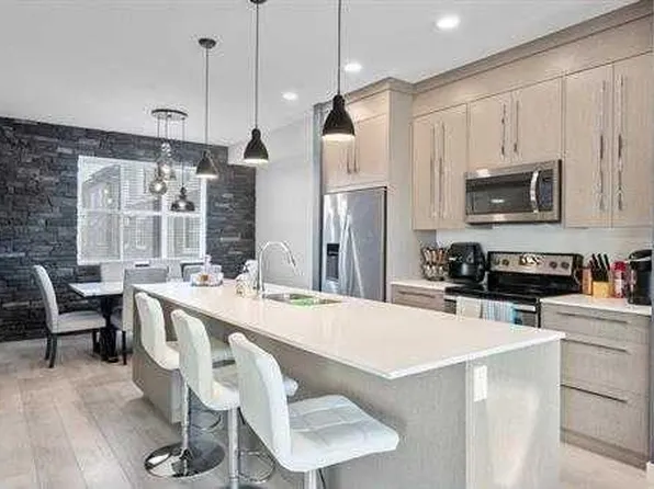 1208 W Cornerstone St NE, Calgary, AB T3N 1R5