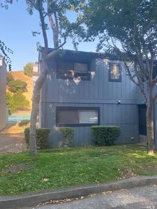125 Mitchell Dr, Fairfax, CA, 94930