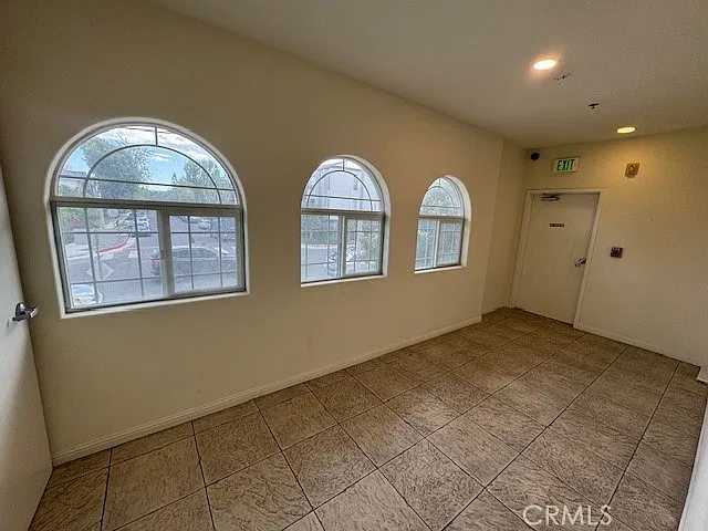 3 bed, 1530 sqft, $3,800 — Photo 4