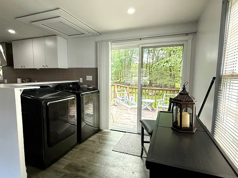 3528 Peak Dr — Photo 7