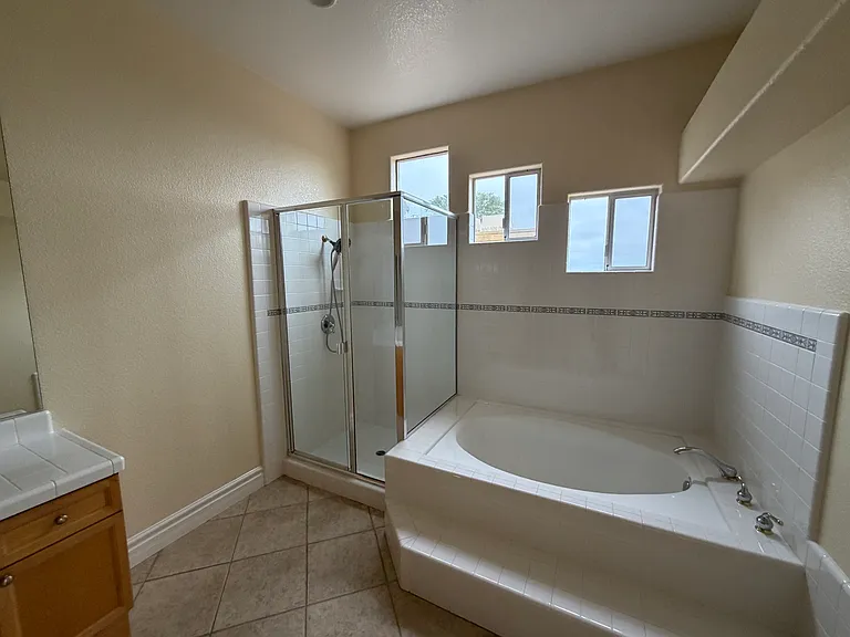 6833 Urubu St — Photo 39