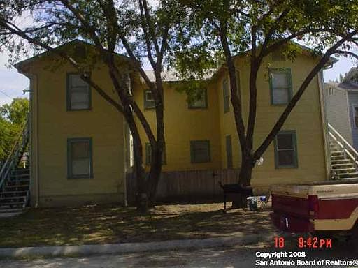 3rd image of 600 CARSON ST
