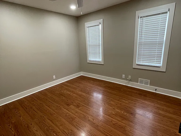 4599 Iroquois Trl — Photo 10