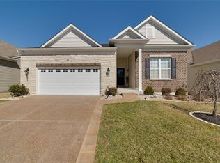 425 Barn Swallow Dr, Lake Saint Louis, MO 63367