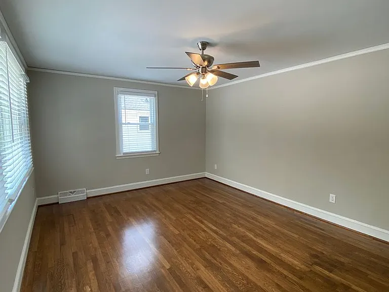 3811 Barwick St — Photo 23
