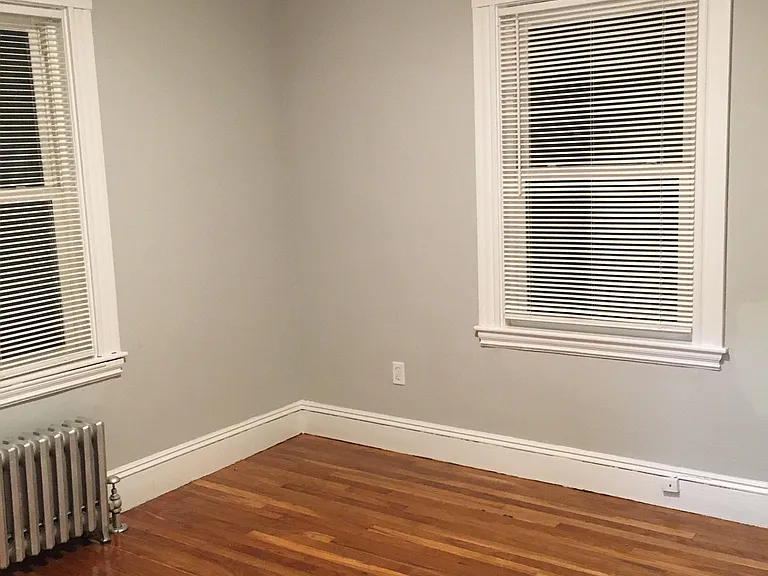 12 Verona St #2L — Photo 16