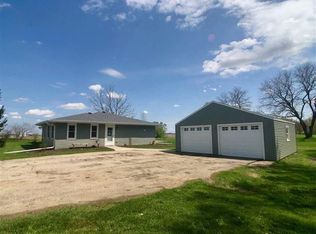 9967 E High Rd, Stillman Valley, IL 61084