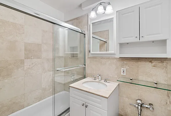 Rented by Keller Williams NYC | media 9