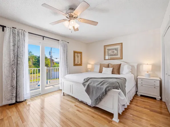 241 Ellis Rd Unit 11, Miramar Beach, FL 32550