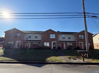 1801 Glenn St SW, Decatur, AL 35603