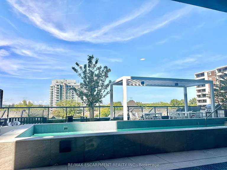 370 Martha St #309 — Photo 34