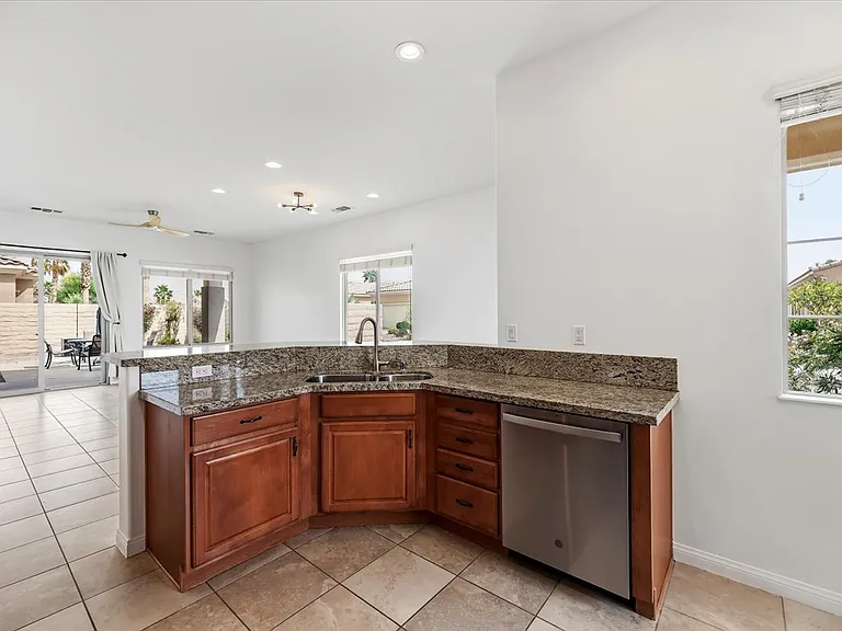 81916 Avenida Del Toro — Photo 23