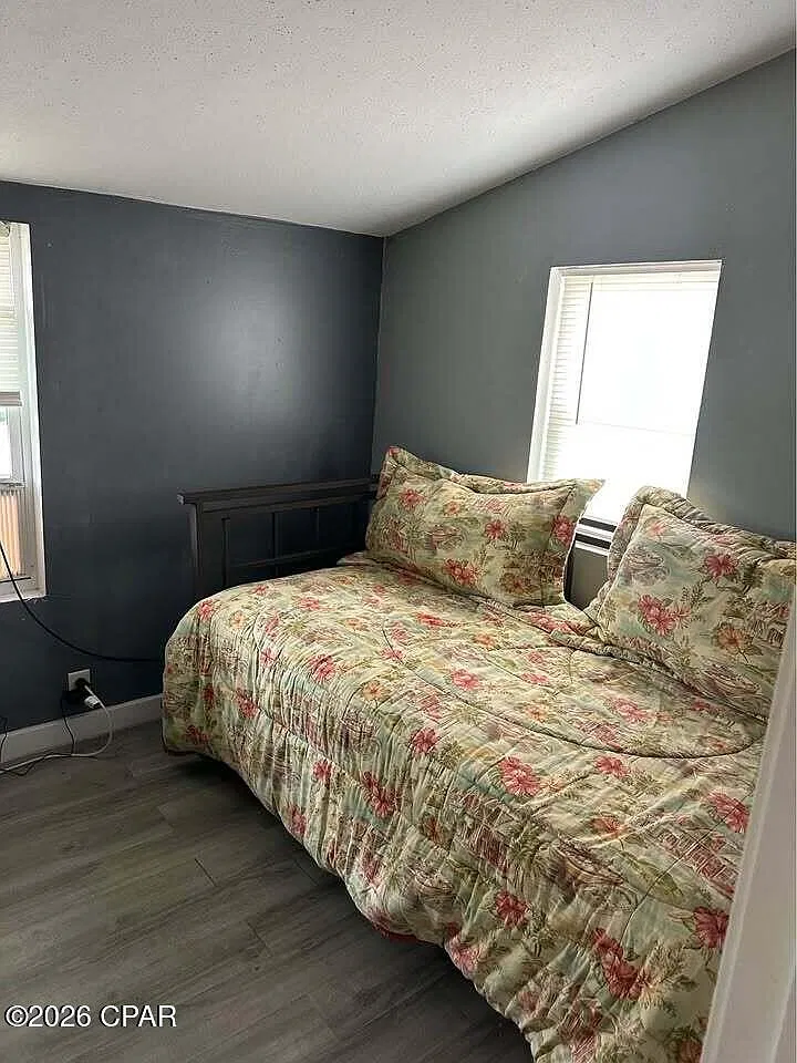 2 bed, 592 sqft, $950 — Photo 2