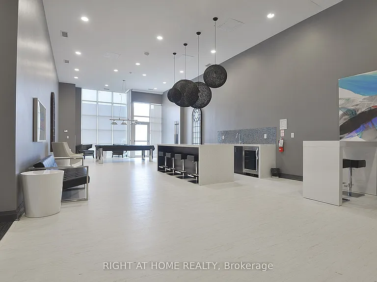 125 Western Battery Rd #1112 — Photo 37