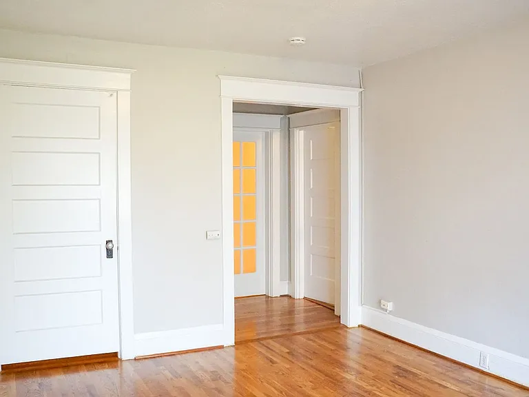 2943 SE Alder St #24 — Photo 3