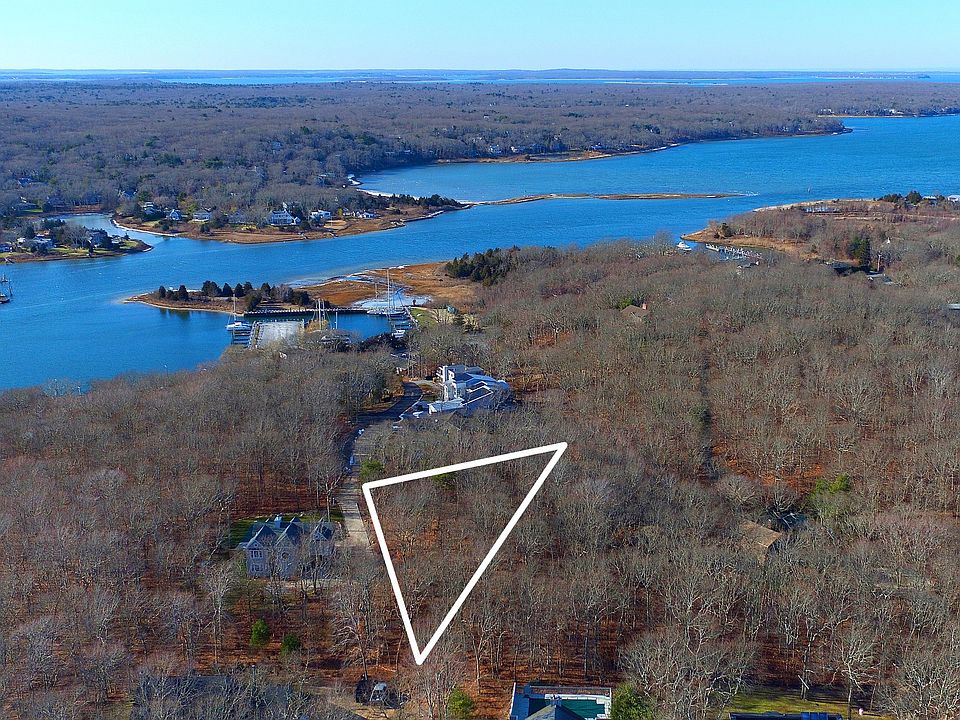 1st image of 15 Hill Side Ln