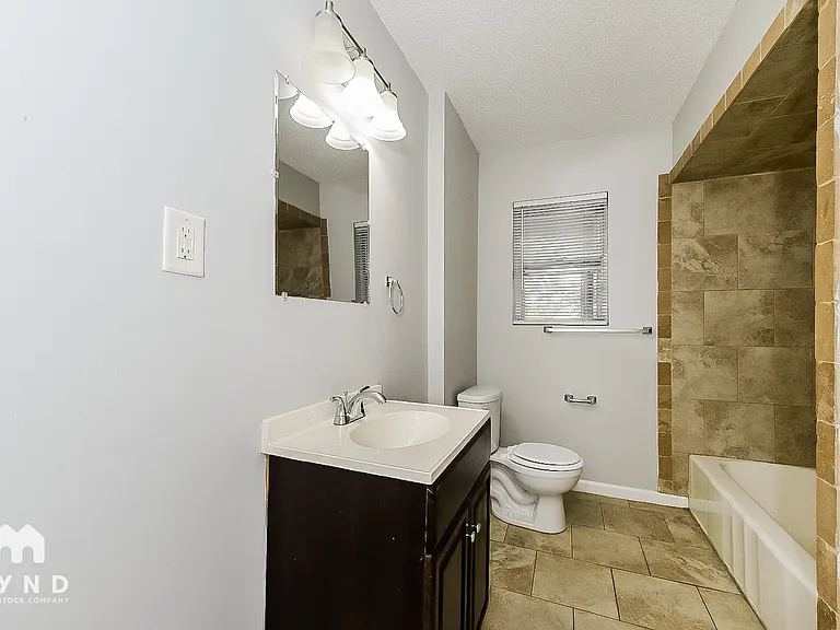 1151 Oakley Dr — Photo 13