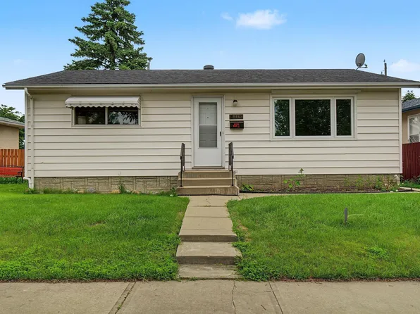 8115 169th St NW, Edmonton, AB T5R 2W4