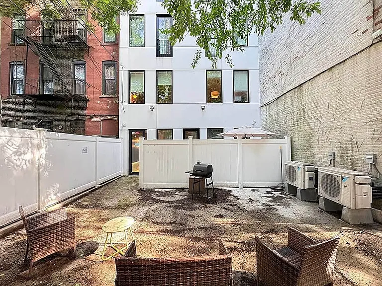 727 Dekalb Ave #4C — Photo 5