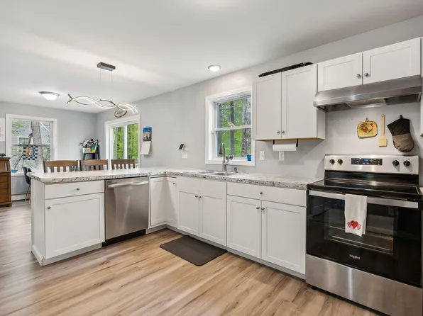 47 Mayfair Way, Waterboro, ME 04061