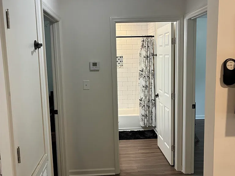 2117 Atkins Dr — Photo 10