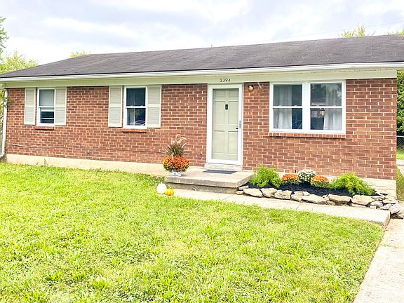 2nd image of 1394 Dix Dr