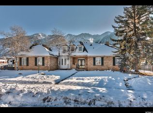11613 S High Mountain Dr, Sandy, UT 84092