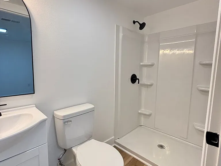 206 King Rd — Photo 12