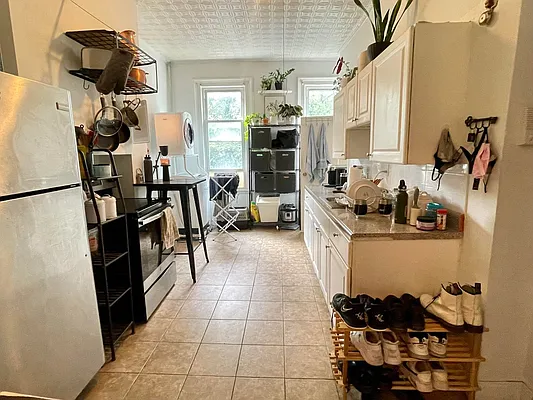 Rented by Compass | media 8