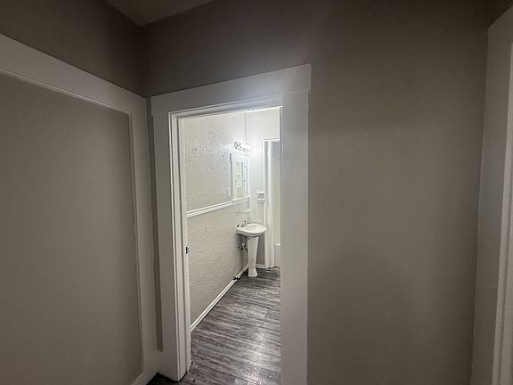 5th image of 507 Cantrell Dr #A