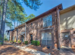 748 Garden View Dr, Stone Mountain, GA 30083