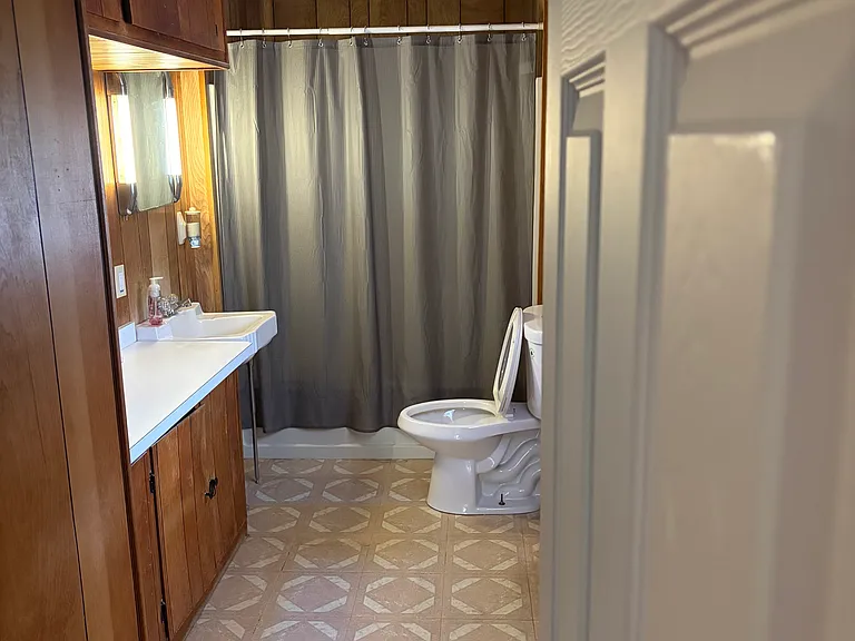 164 E Bacon St #2 — Photo 28