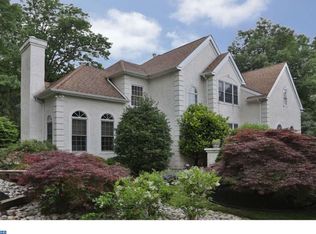 5 Red Maple Dr, Lafayette Hill, PA 19444