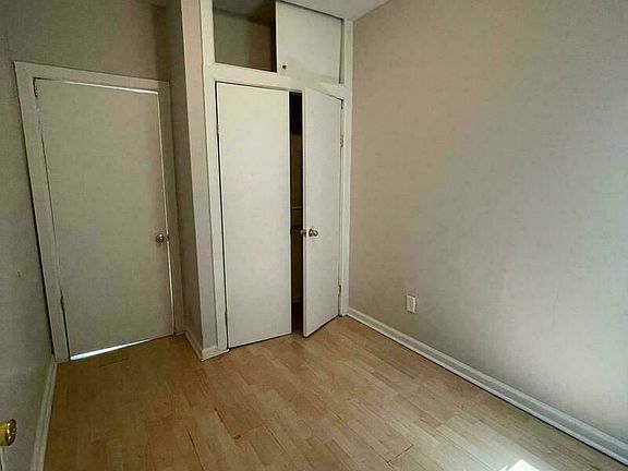 4th image of 282 Mac Dougal St #1A
