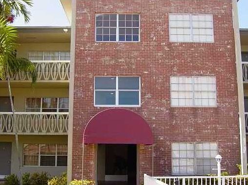 1st image of 11855 NE 19th Dr APT 17