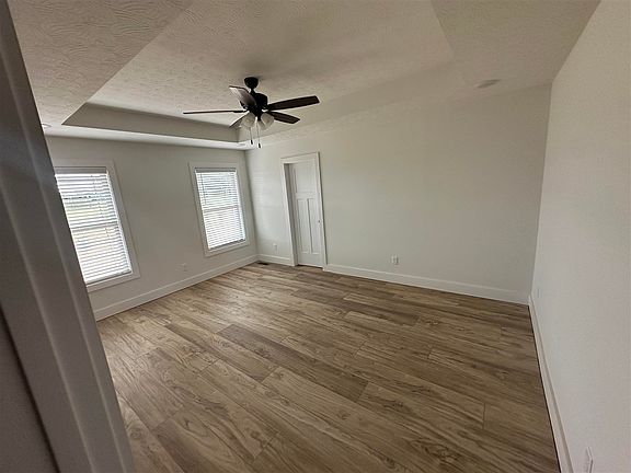4th image of LOT 687 Tundra Ave