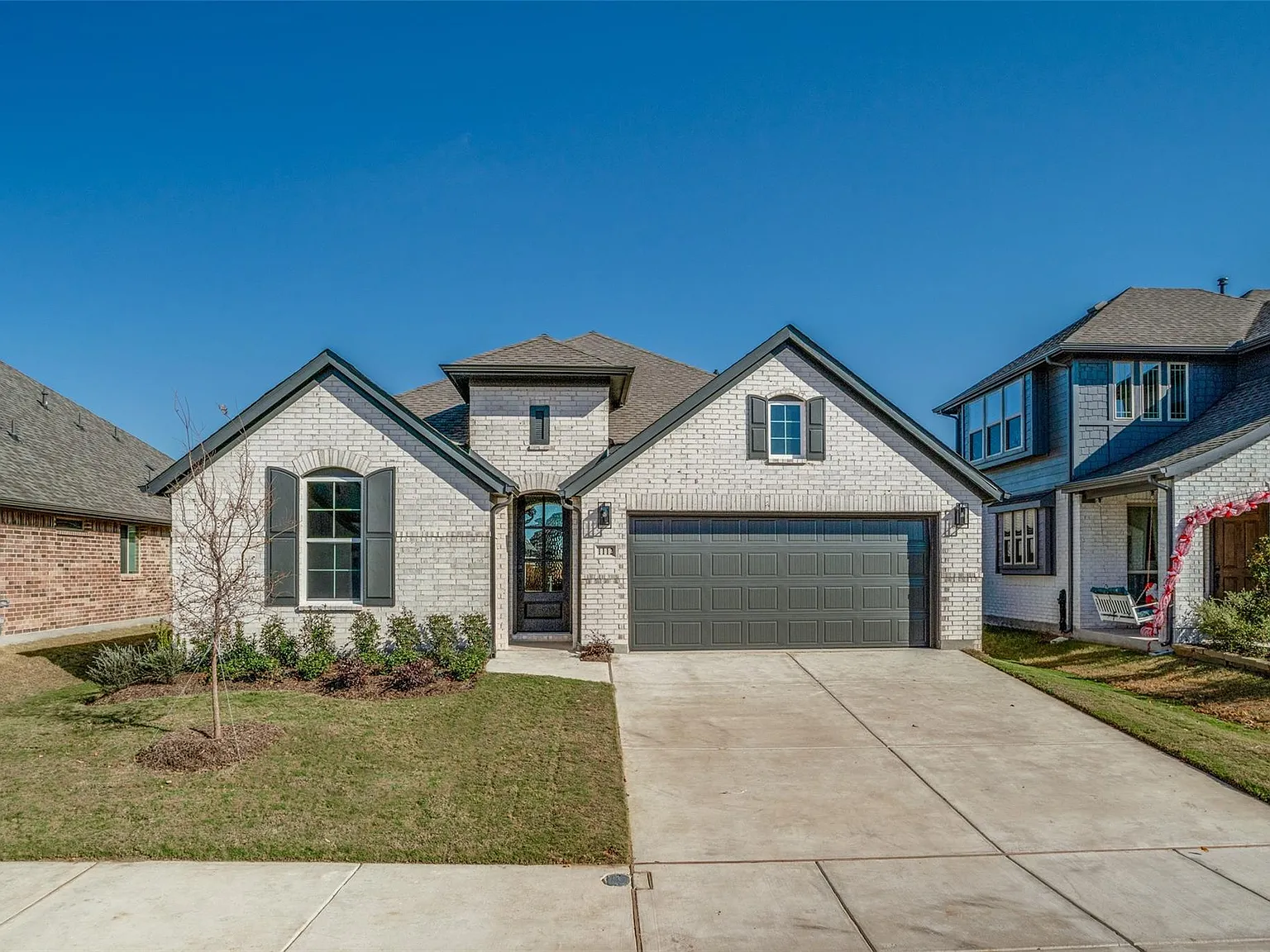 4 bed, 2196 sqft, $2,499 — Photo 2
