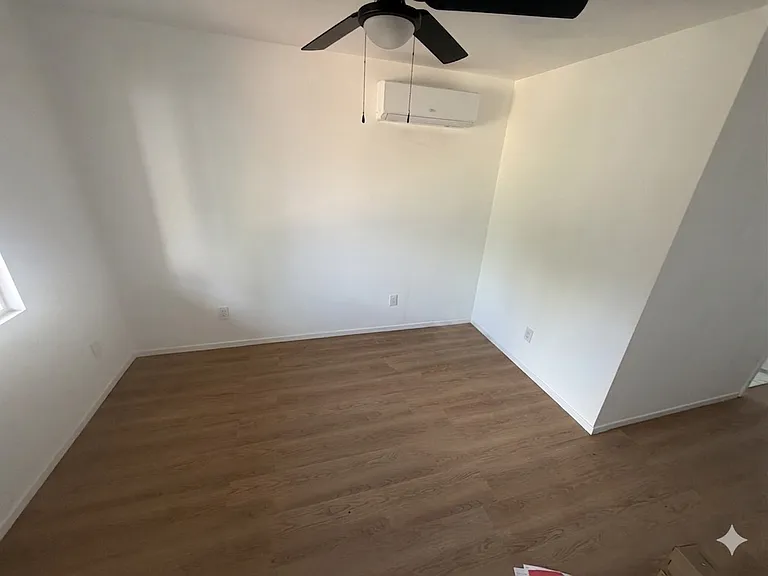 1371 Phillips St #2B — Photo 3