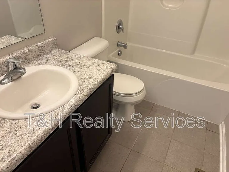 2273 Shadowbrook Trce — Photo 23