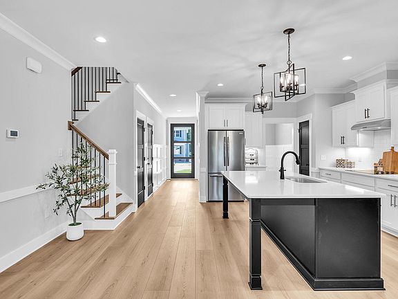 2nd image of 303 Freedom Ridge Dr