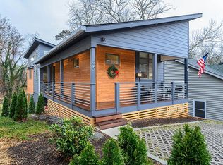 26 Richie St, Asheville, NC 28801